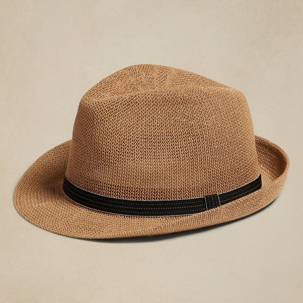 NWT Banana Republic Straw Curved Brim Fedora